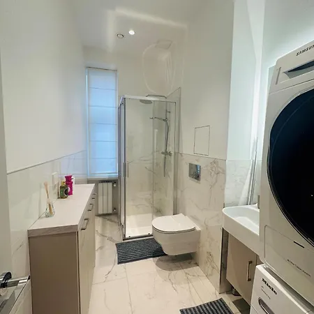 Modern Flat In Riga