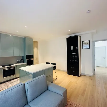 Modern Flat In